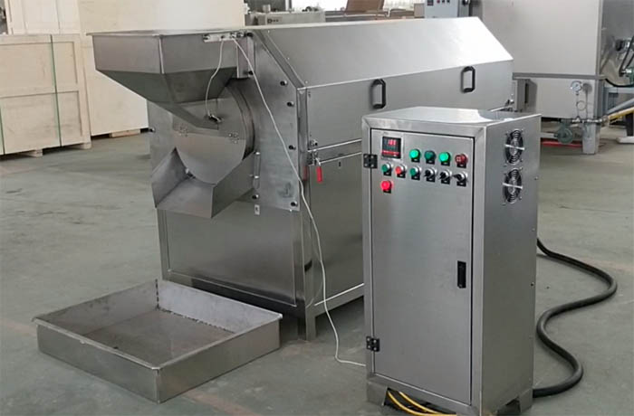 Peanut roasting machine